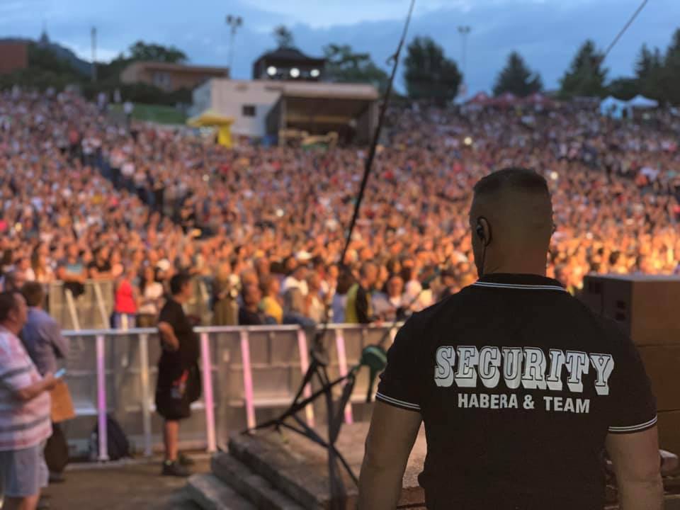 bezpečnostná služba vipsecurity 6
